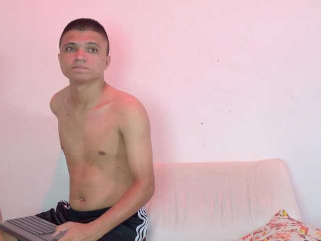 aly-n-seba live cam on BongaCams