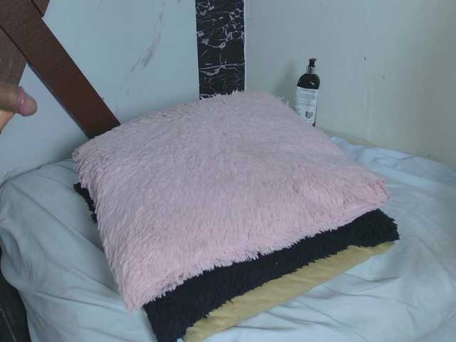 aly-n-seba live cam on BongaCams