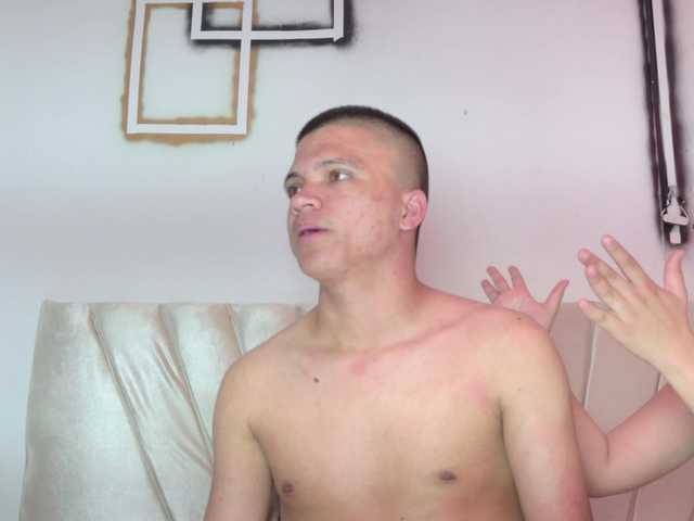 aly-n-seba live cam on BongaCams