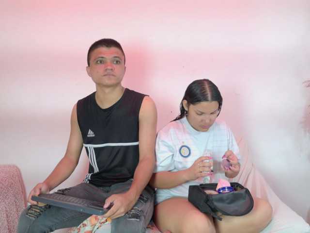 aly-n-seba live cam on BongaCams