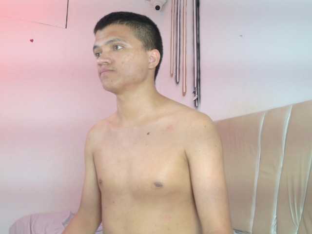 aly-n-seba live cam on BongaCams