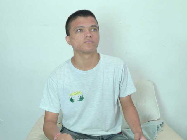 aly-n-seba's BongaCams show and profile