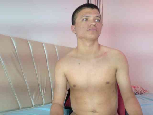 aly-n-seba webcam