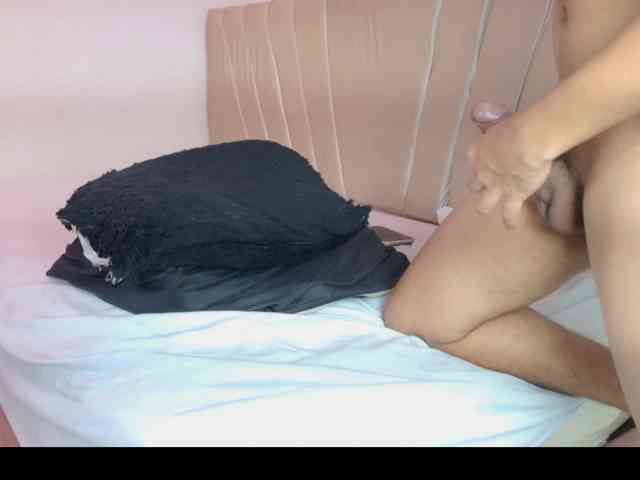 Modelo: aly-n-seba
