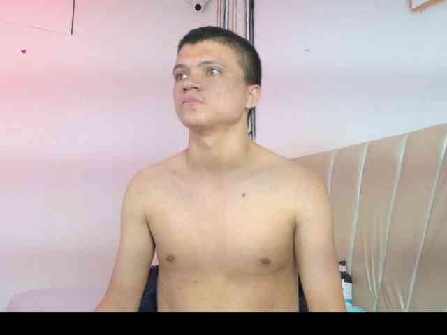 Modelo: aly-n-seba
