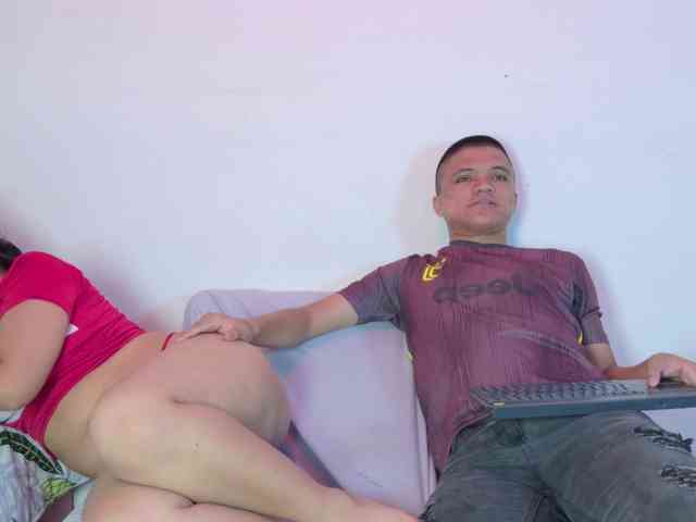 aly-n-seba webcam