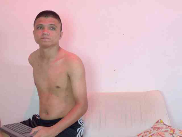 aly-n-seba webcam