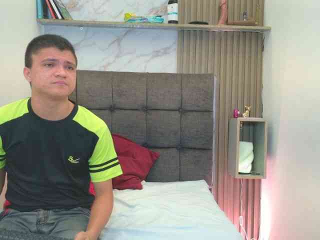 aly-n-seba webcam