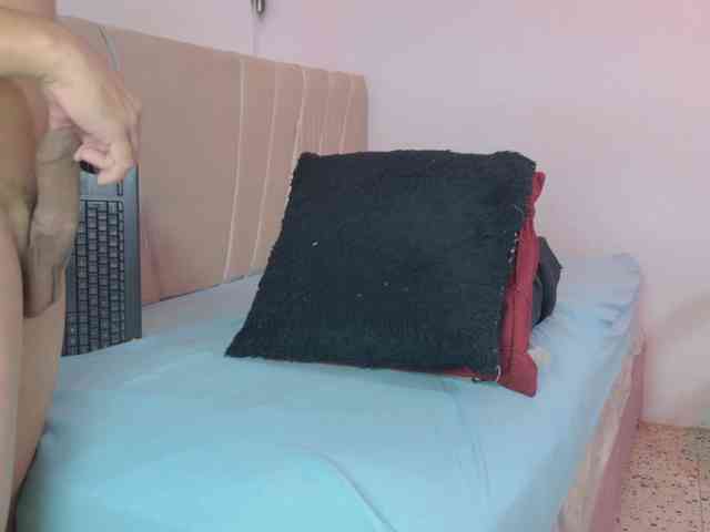 aly-n-seba webcam