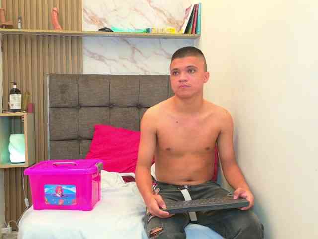 aly-n-seba webcam