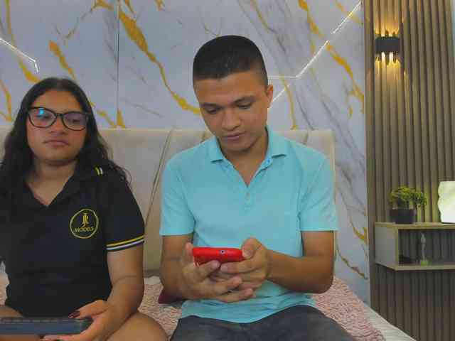 Modelo: aly-n-seba