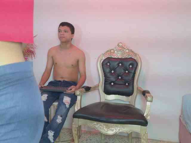 aly-n-seba webcam