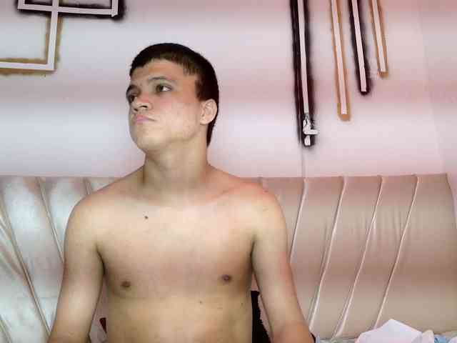 aly-n-seba webcam