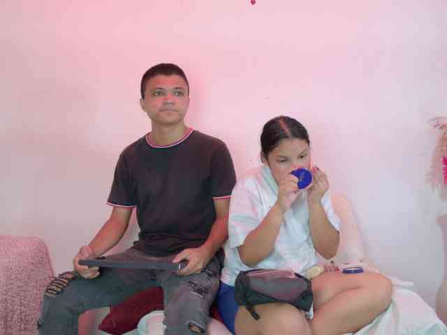 aly-n-seba webcam