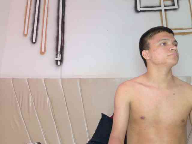 aly-n-seba webcam
