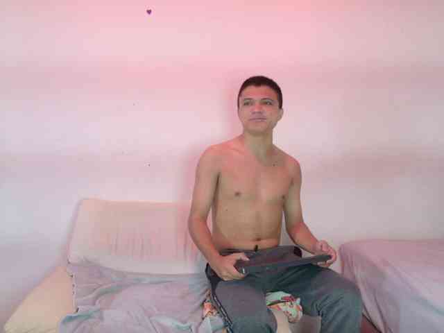 aly-n-seba webcam