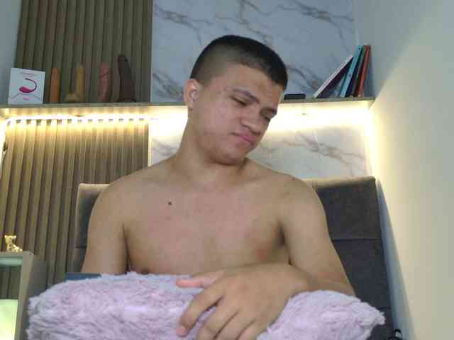 aly-n-seba webcam
