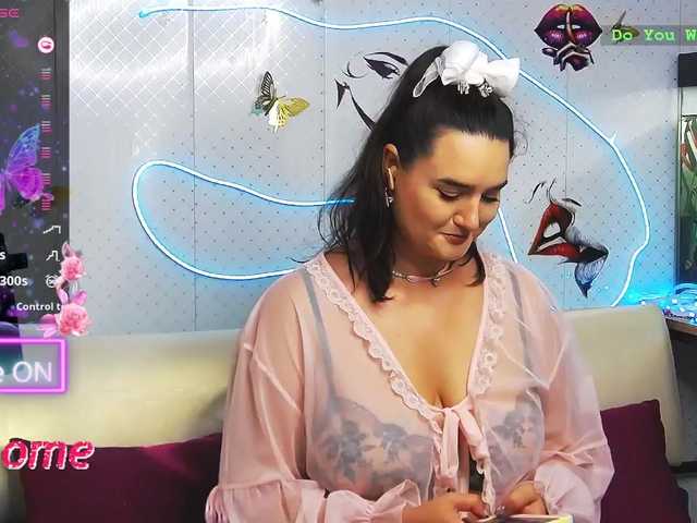 Lina_