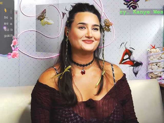 Lina_-
