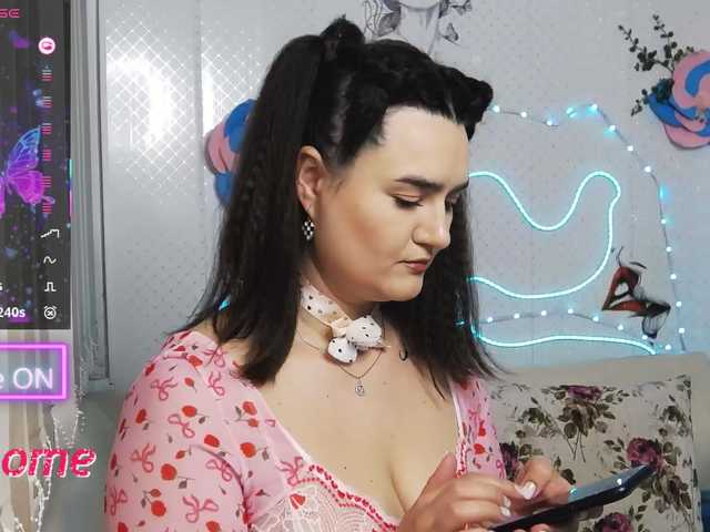 WickedButShy's BongaCams show and profile