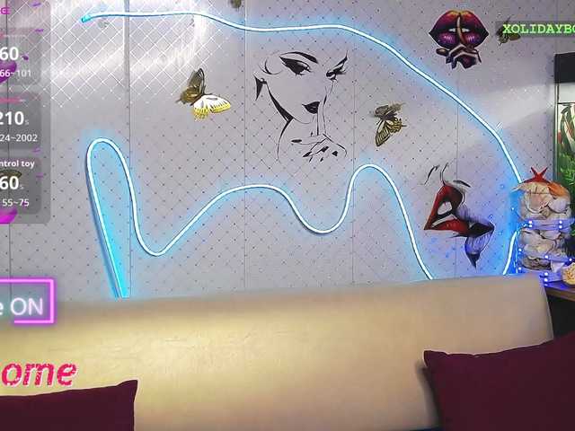 WickedButShy live cam on BongaCams