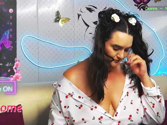 WickedButShy live cam on BongaCams