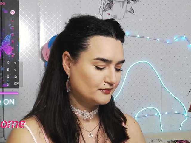 WickedButShy's BongaCams show and profile