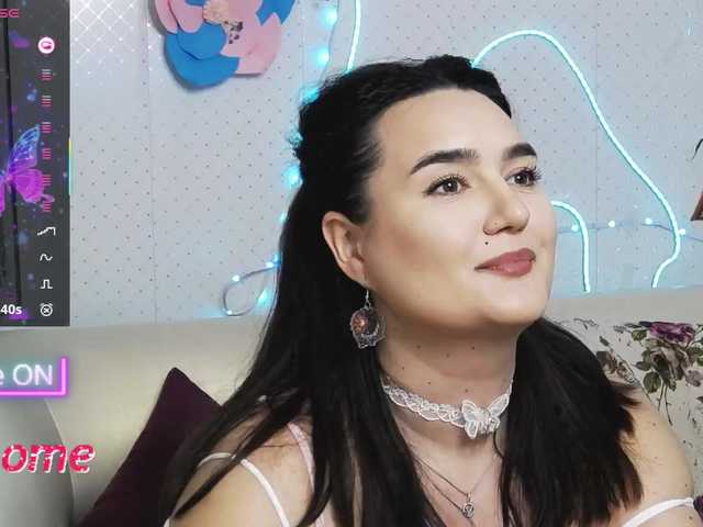 WickedButShy's BongaCams show and profile
