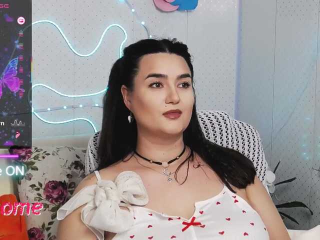 WickedButShy's BongaCams show and profile
