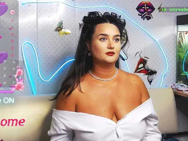 WickedButShy live cam on BongaCams