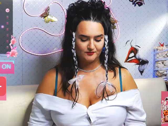 Lina_-