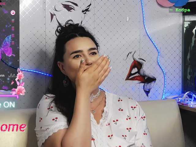 WickedButShy live cam on BongaCams