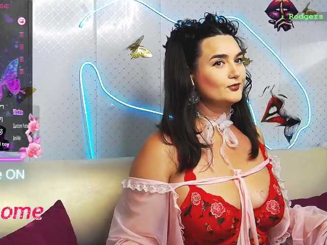 Lina_ live webcam show