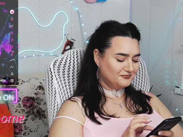 WickedButShy's BongaCams show and profile