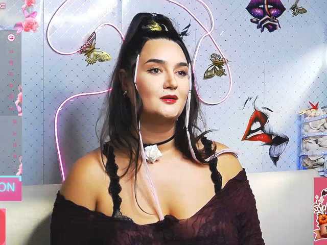 WickedButShy live cam on BongaCams