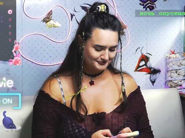 Lina_-