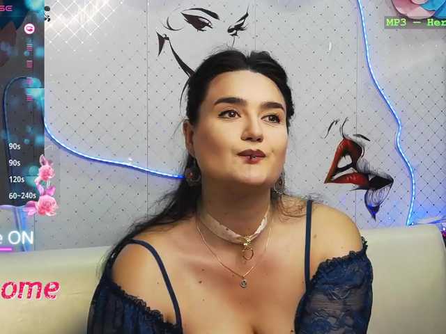 WickedButShy live cam on BongaCams