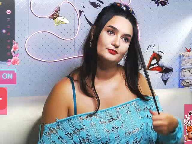 WickedButShy live cam on BongaCams