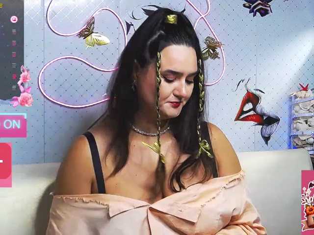 WickedButShy, en directo ahora en BongaCams