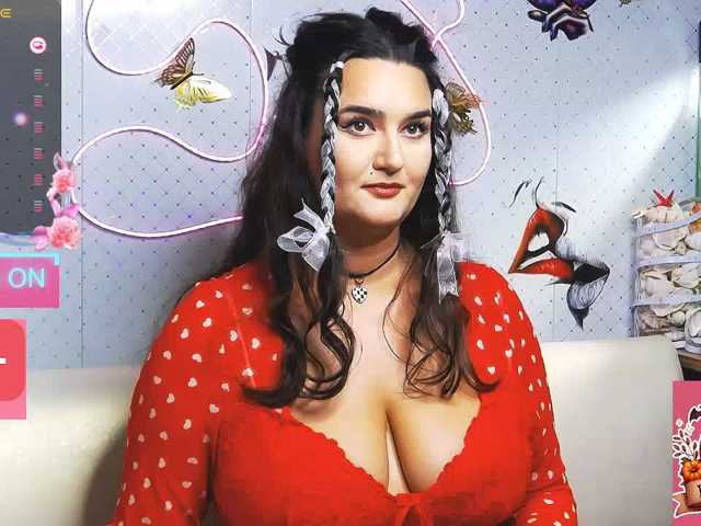 WickedButShy live cam on BongaCams