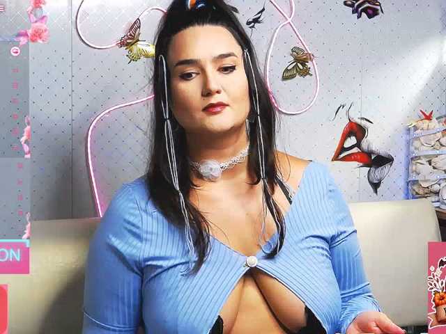 WickedButShy live cam on BongaCams