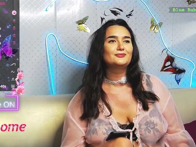 WickedButShy live cam on BongaCams