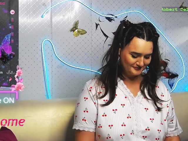 WickedButShy live cam on BongaCams