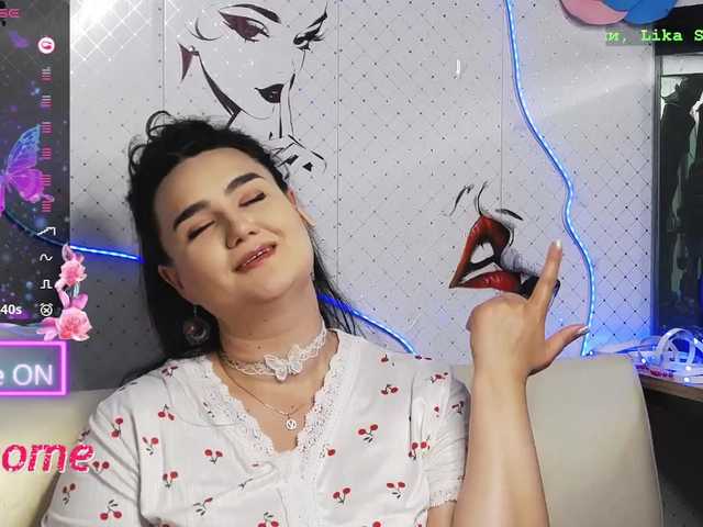 WickedButShy live cam on BongaCams