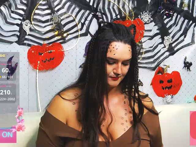 WickedButShy live cam on BongaCams