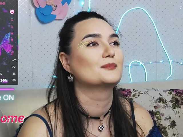 WickedButShy's BongaCams show and profile