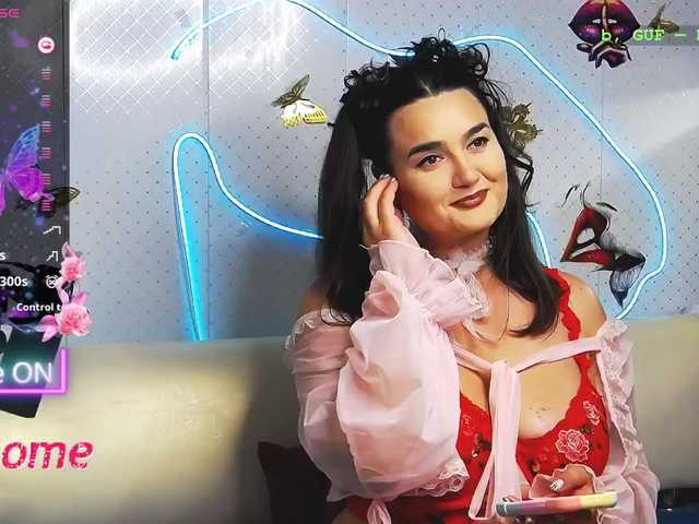 Lina_ live webcam show