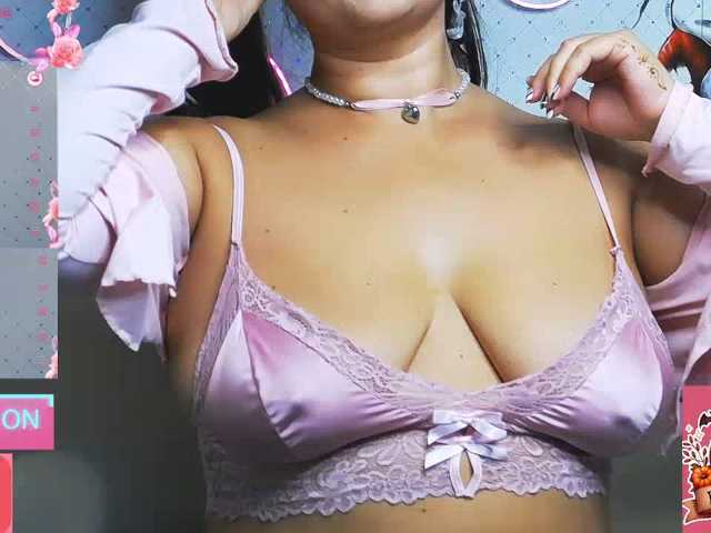 Lina_- live cam preview