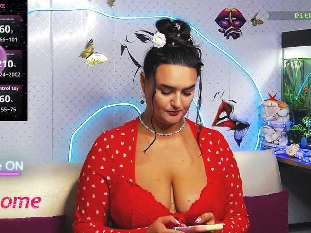 WickedButShy live cam on BongaCams