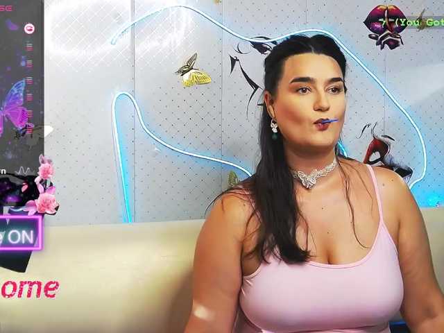 WickedButShy live cam on BongaCams